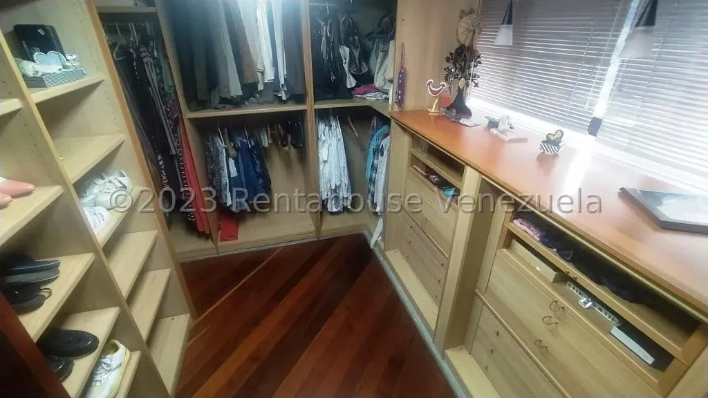 Apartamento (Multiples Niveles) en Venta en Mampote, Miranda - 20