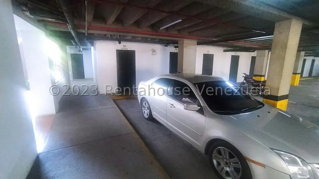 Apartamento (Multiples Niveles) en Venta en Mampote, Miranda - 25