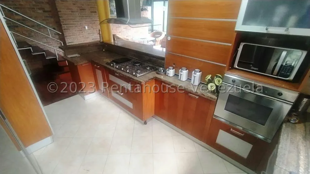 Apartamento (Multiples Niveles) en Venta en Mampote, Miranda - 4