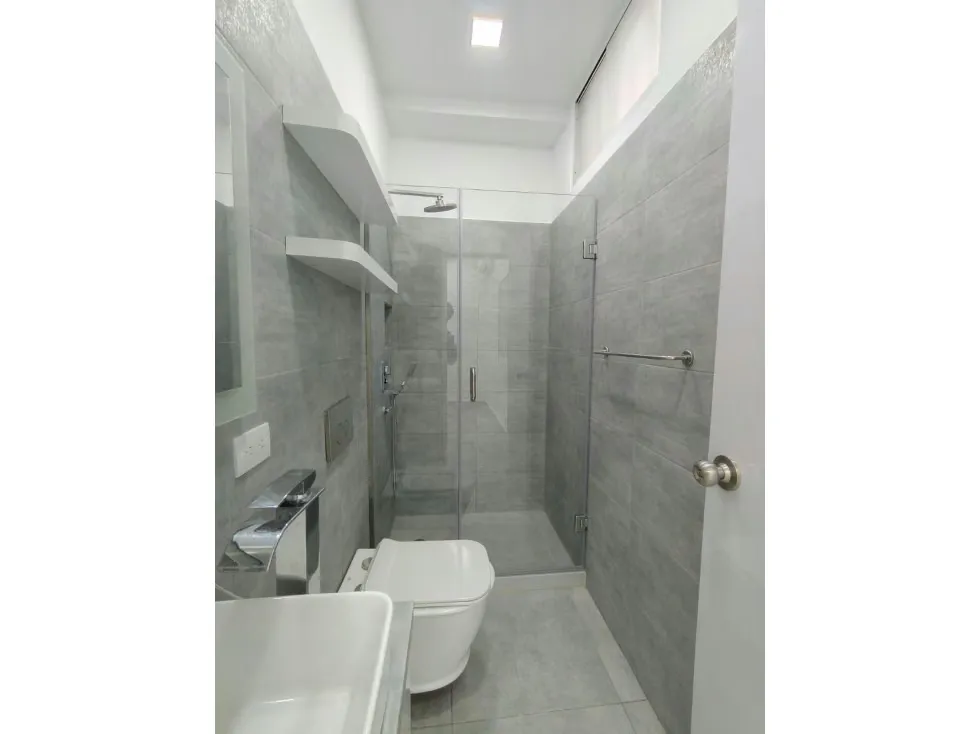 CASA COLINAS DE BELLO MONTE 1.240 M2 DE TRES NIVELES MAS TERRAZA - 15