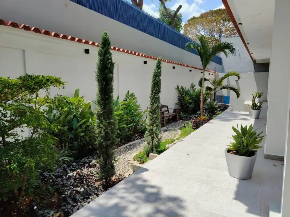 CASA COLINAS DE BELLO MONTE 1.240 M2 DE TRES NIVELES MAS TERRAZA - 3