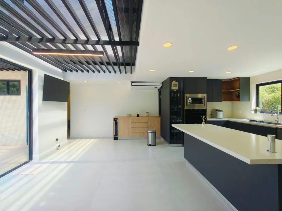 CASA COLINAS DE BELLO MONTE 1.240 M2 DE TRES NIVELES MAS TERRAZA - 29