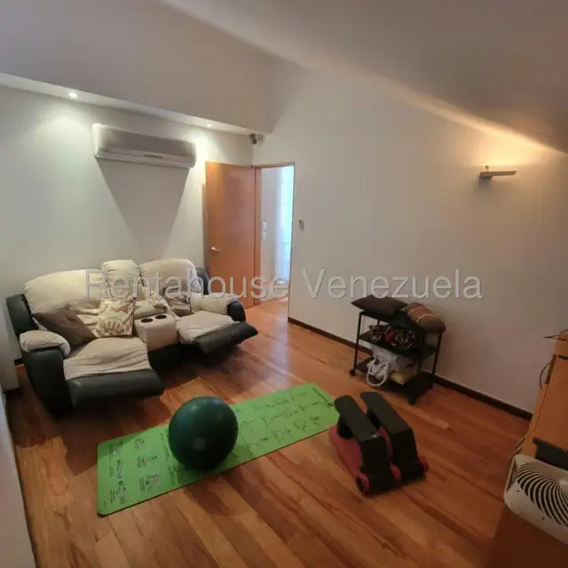 Apartamento (1 Nivel) en Venta en La Tahona, Distrito Metropolitano - 52