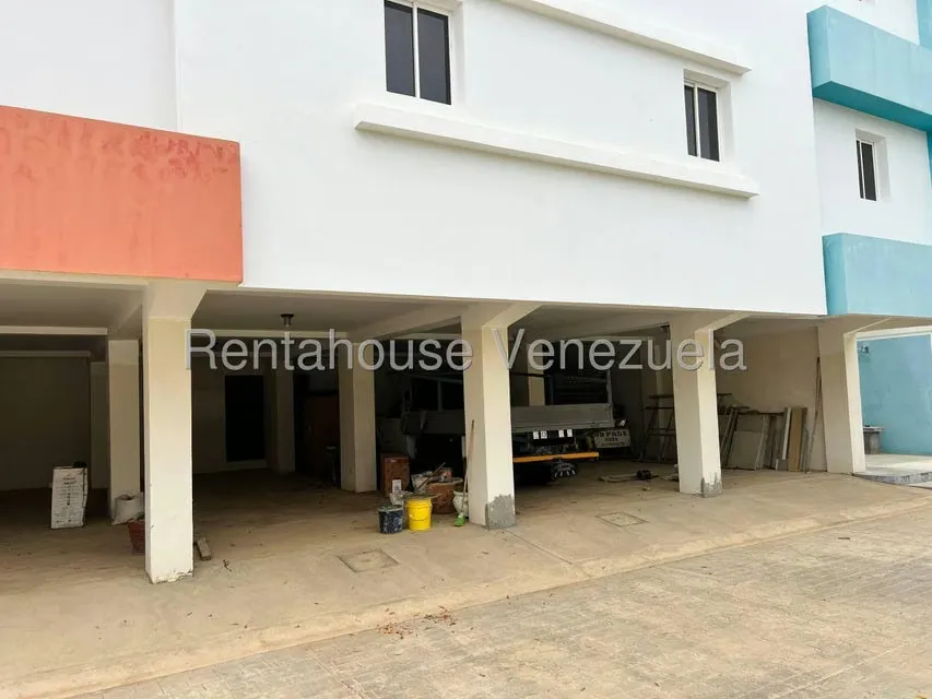 Apartamento (1 Nivel) en Venta en Sector San Bosco, Falcon - 2