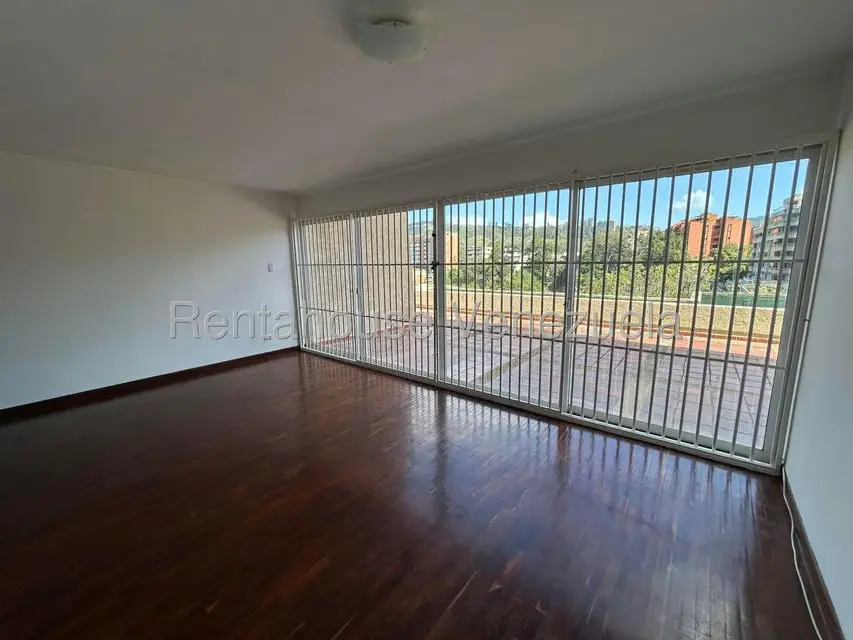 Apartamento (1 Nivel) en Venta en Los Samanes, Distrito Metropolitano - 5