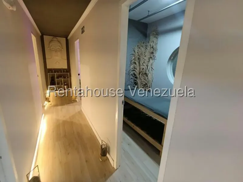 Local Comercial en Alquiler en El Recreo, Distrito Metropolitano - 18