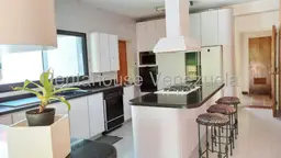 View 16