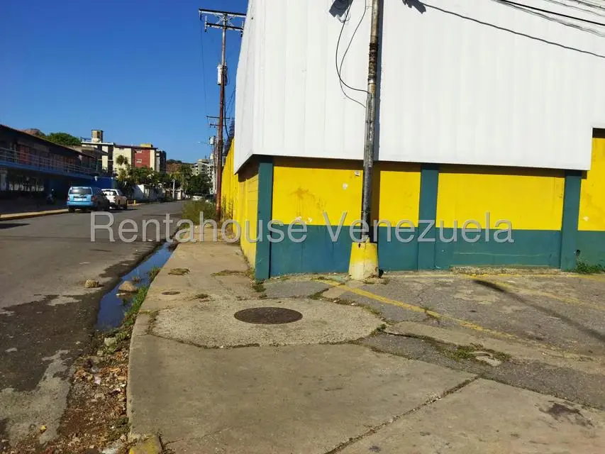 Local Comercial en Venta en Colinas Del Neveri, Anzoategui - 4