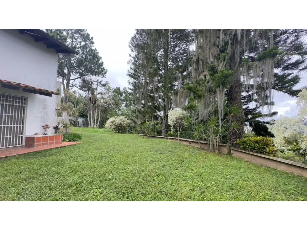 Se vende casa 1498m² 4h+2s/3b+1s/8e La Lagunita - 6
