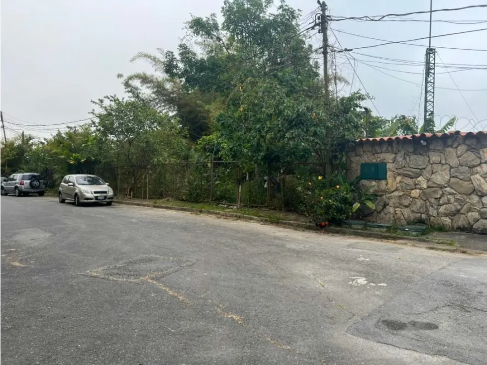 Se vende terreno 3.400m2 Oripoto 1931 - 2