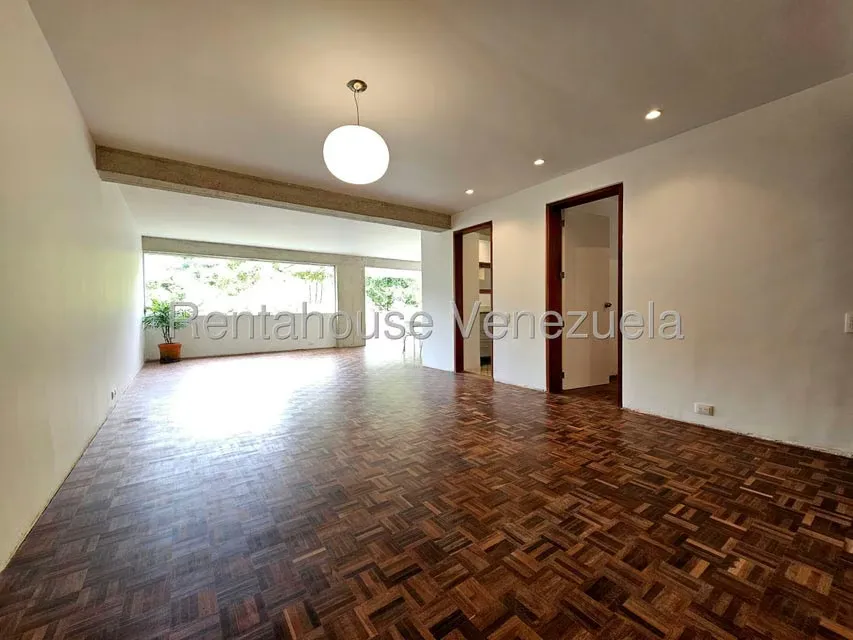Apartamento (1 Nivel) en Alquiler en San Roman, Distrito Metropolitano