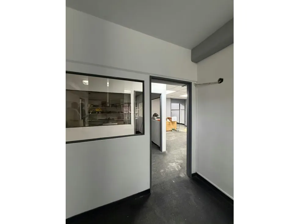 Se vende Edificio 5145m² 20p La Urbina - 9
