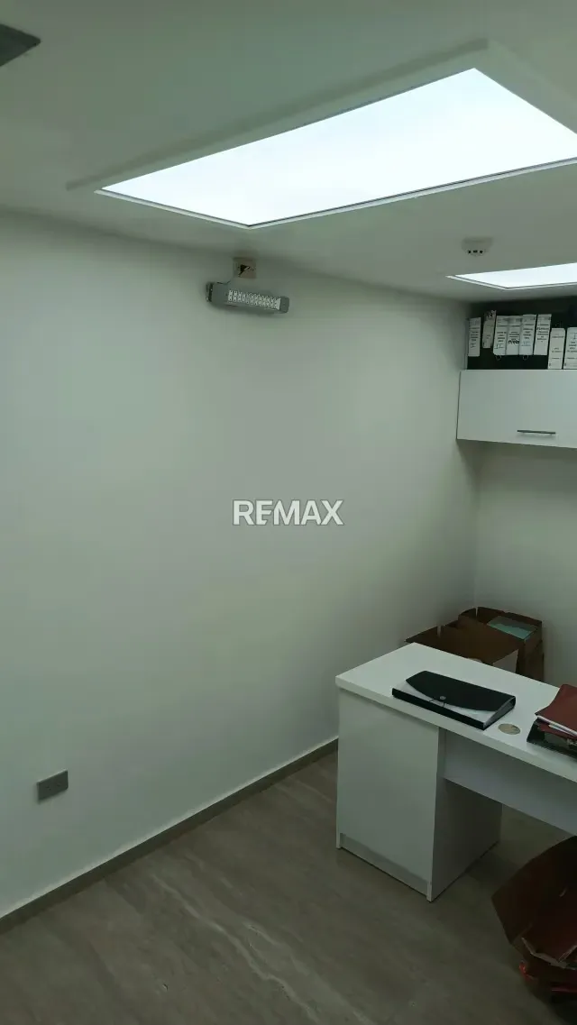Local comercial de oportunidad - Av. 8 Santa Rita con calle 62 Maracaibo - 15