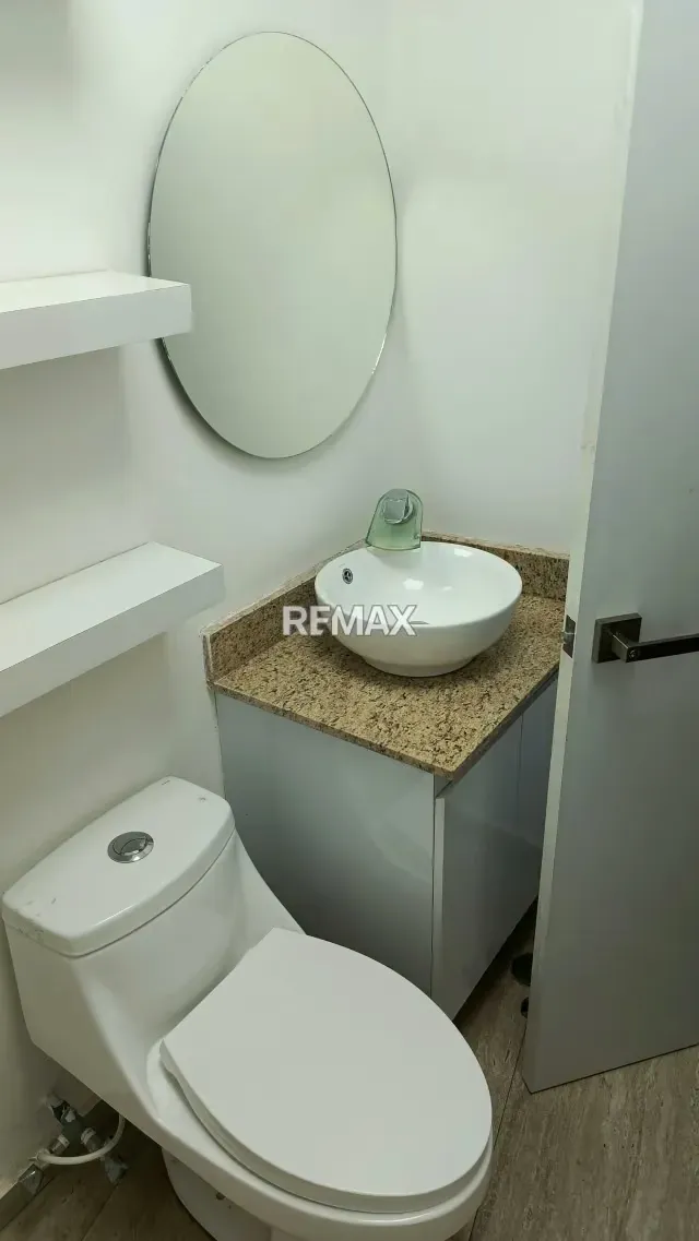 Local comercial de oportunidad - Av. 8 Santa Rita con calle 62 Maracaibo - 17