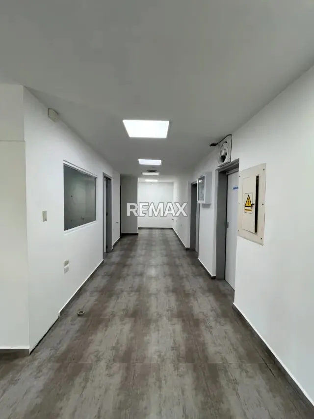Local comercial de oportunidad - Av. 8 Santa Rita con calle 62 Maracaibo - 7