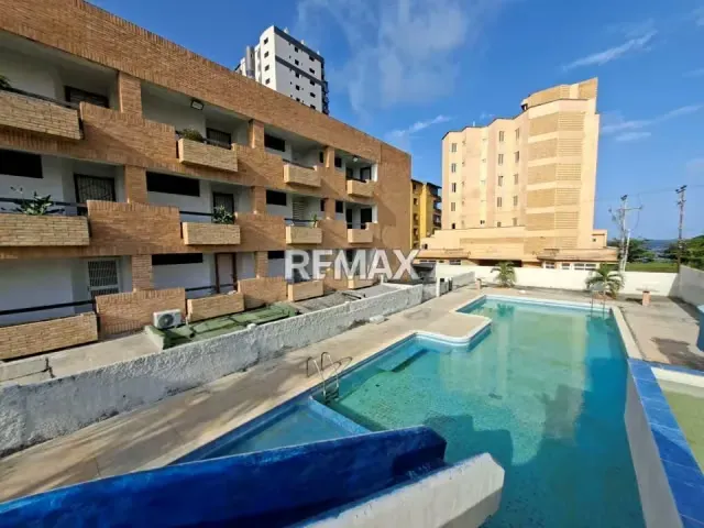 EN VENTA AMPLIO Y COMODO APARTAMENTO PLANTA BAJA EN EL CONJUNTO ALBATROZ EN LA AVENIDA SILVA DE TUCACAS - 16