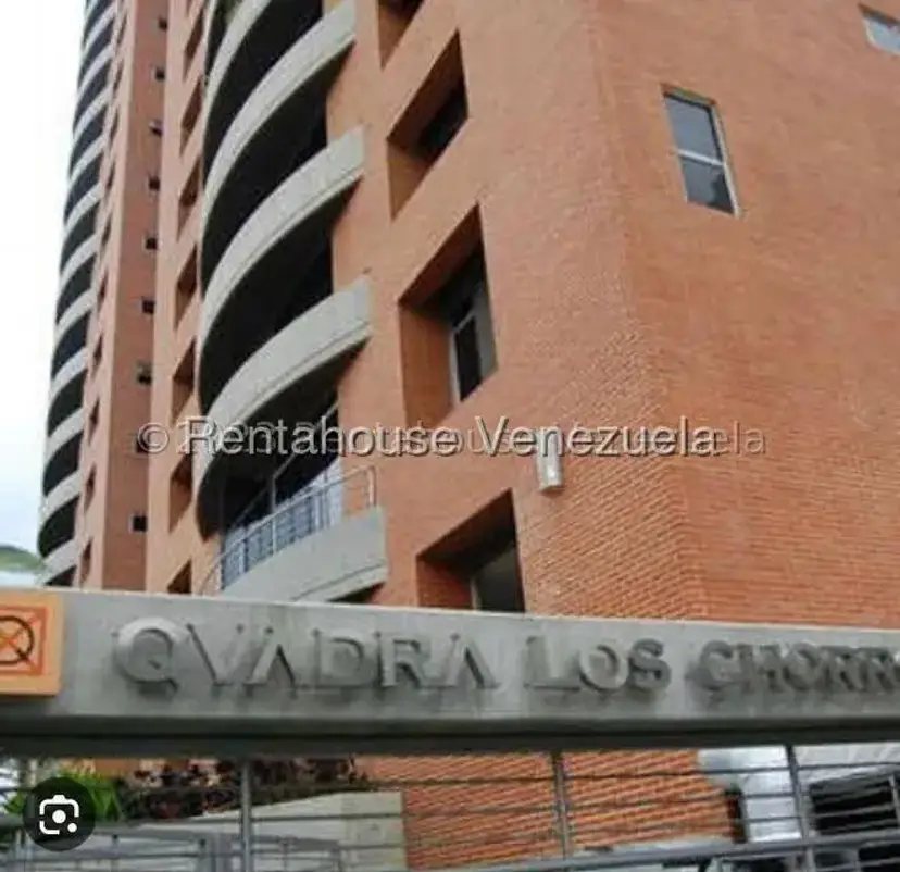 Apartamento (1 Nivel) en Alquiler en Los Dos Caminos, Distrito Metropolitano