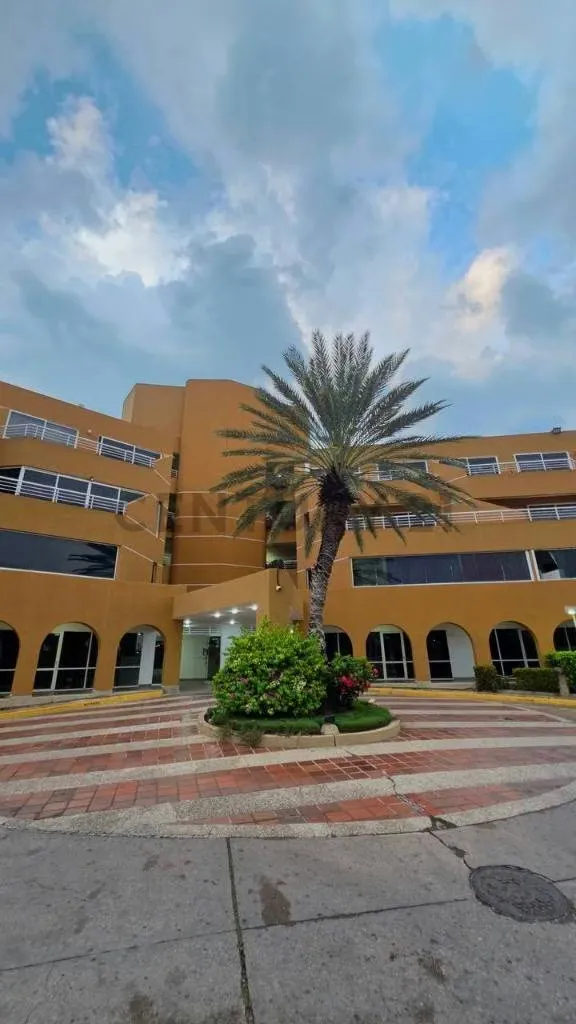 Century 21 Las Olas, ofrece en Venta apartamento en C.R Playa Mar - 10