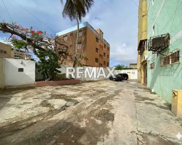 ¡TU PROYECTO EN PAMPATAR! EN VENTA APARTAMENTO DE 70M² CON VISTA AL MAR, TERRAZA Y BALCÓN. EDIF. RESIDENCIAL CERCA DE TODO. - 2
