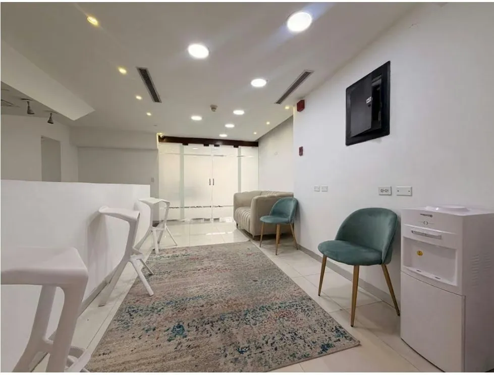 Vendo local comercial 160m2 Las Mercedes 0335 - 11