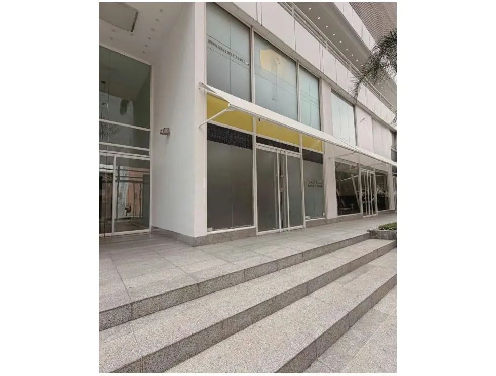 Vendo local comercial 160m2 Las Mercedes 0335 - 3