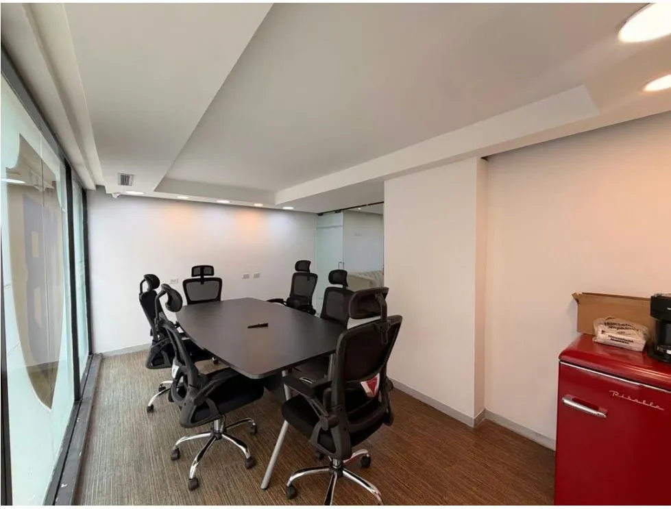 Vendo local comercial 160m2 Las Mercedes 0335 - 9
