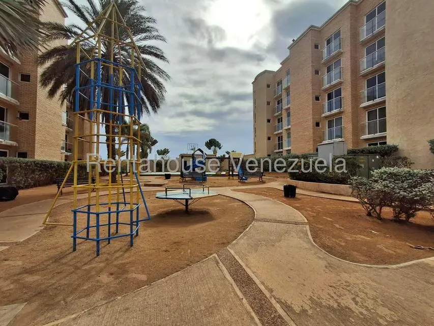 Apartamento (1 Nivel) en Venta en Sabanamar, Nueva Esparta - 17