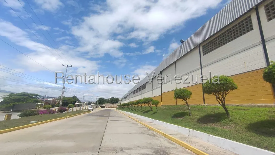 Galpon - Deposito en Alquiler en Zona Industrial 2, Lara - 17