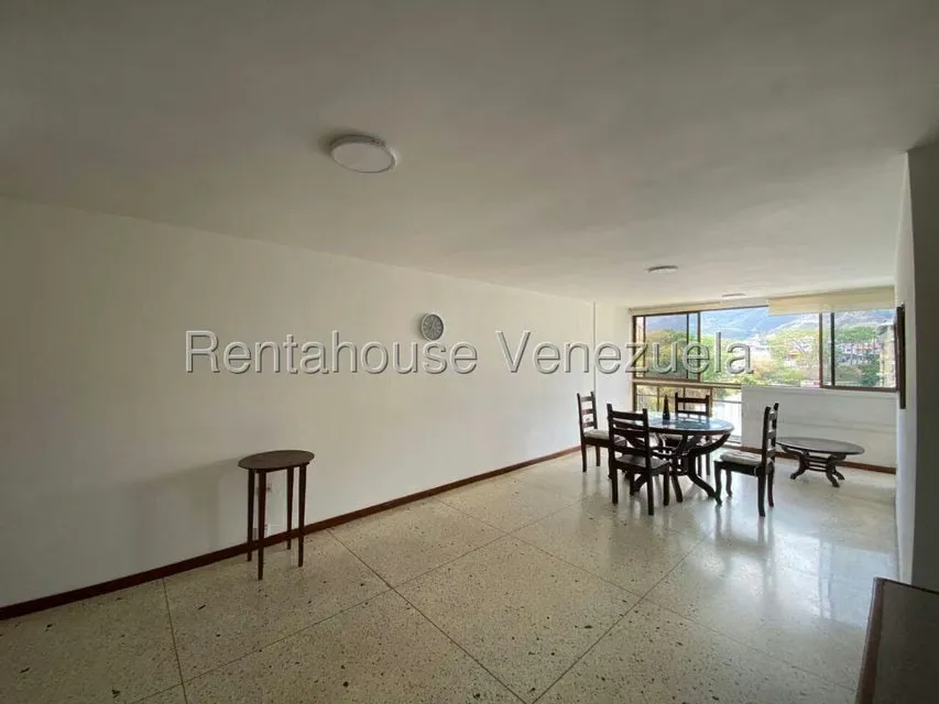 Apartamento (1 Nivel) en Alquiler en El Marques, Distrito Metropolitano - 8