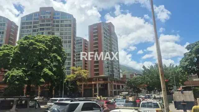 LOCAL COMERCIAL EN ALQUILER. PORTICO DEL AVILA - SAN BERNARDINO