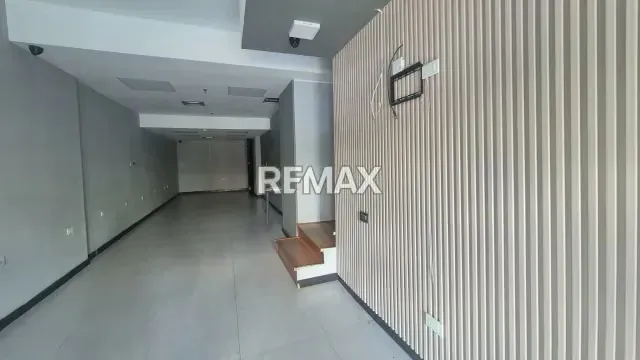 LOCAL COMERCIAL EN ALQUILER. PORTICO DEL AVILA - SAN BERNARDINO - 3