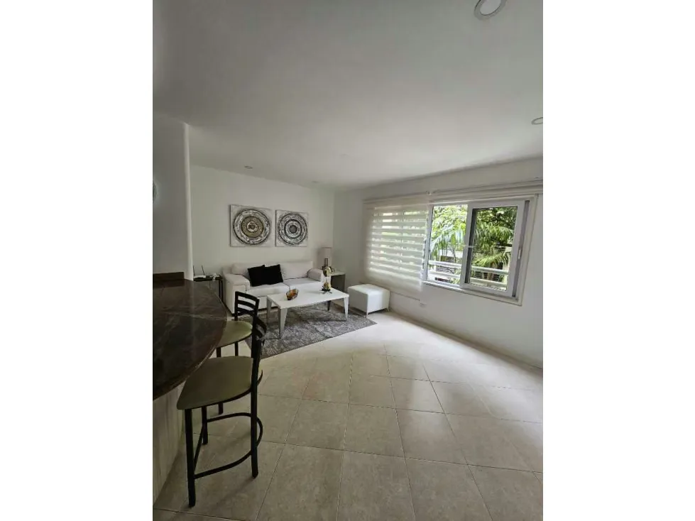 Alquilo apartamento tipo ejecutivo 56m2 El Rosal 8608 - 3