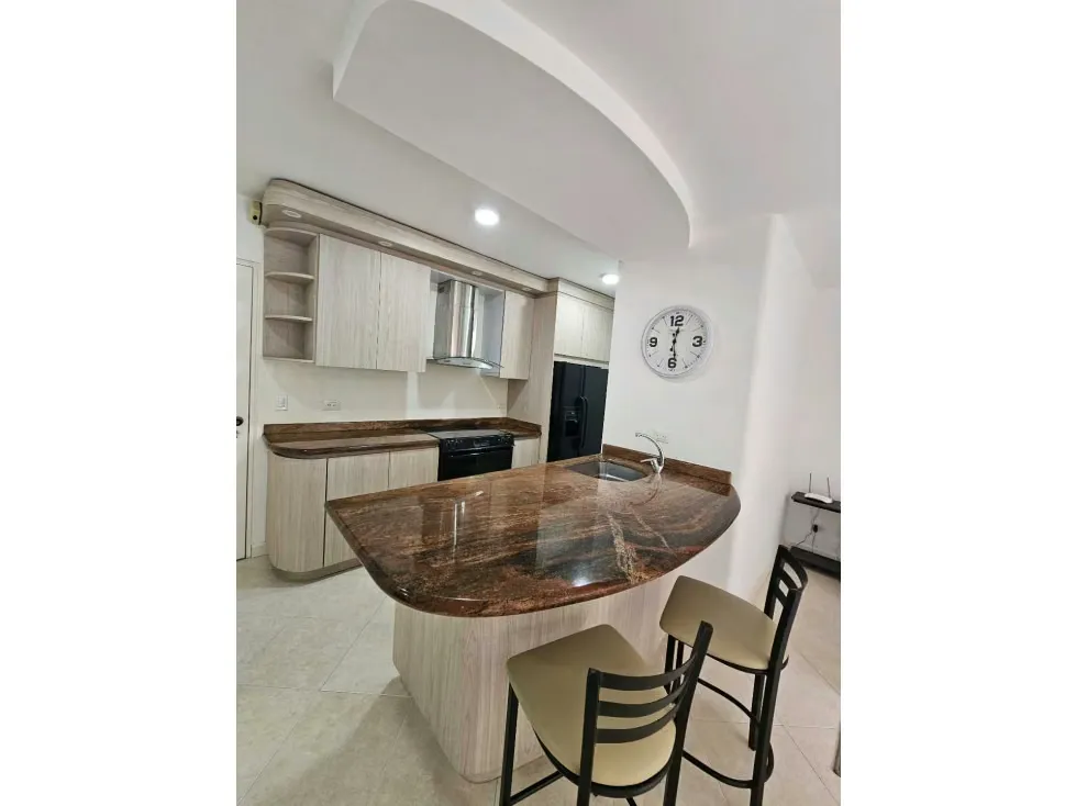 Alquilo apartamento tipo ejecutivo 56m2 El Rosal 8608 - 7
