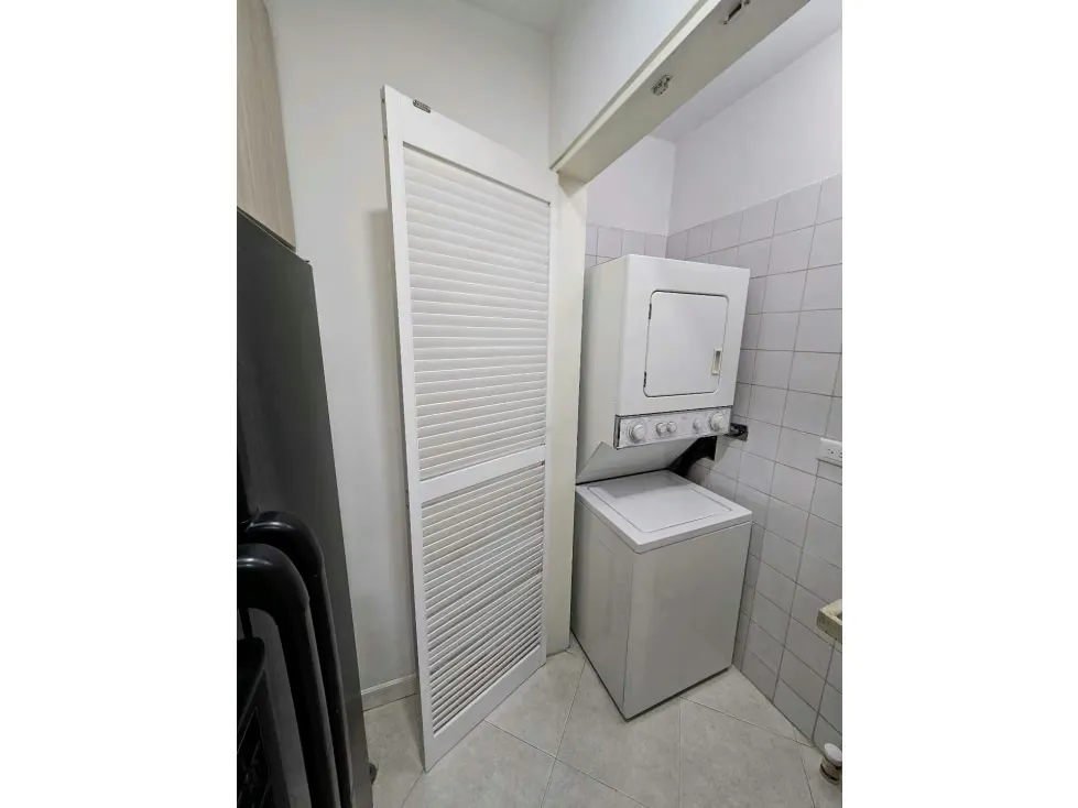Alquilo apartamento tipo ejecutivo 56m2 El Rosal 8608 - 10