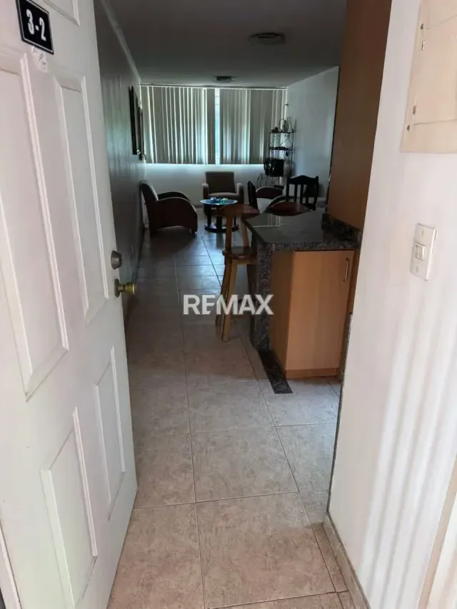 Apartamento en Venta en Terrazas del Este, Guarenas 55 m² Amoblado - 3