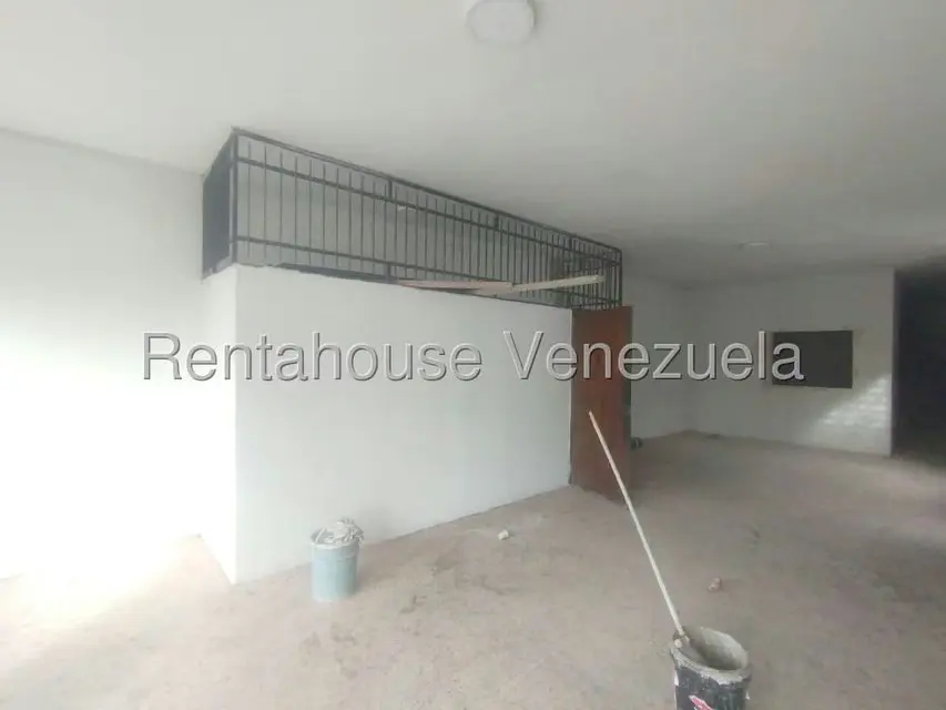 Local Comercial en Venta en Centro, Lara - 3