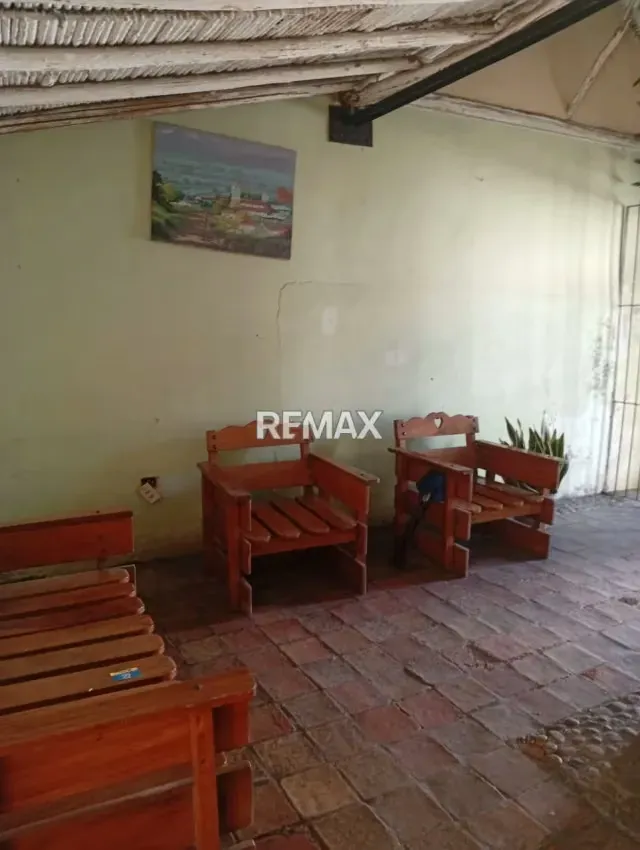 Casa en Venta en la Calle 21 entre carreras 17 y 18 Zona Centro-Barquisimeto - 2