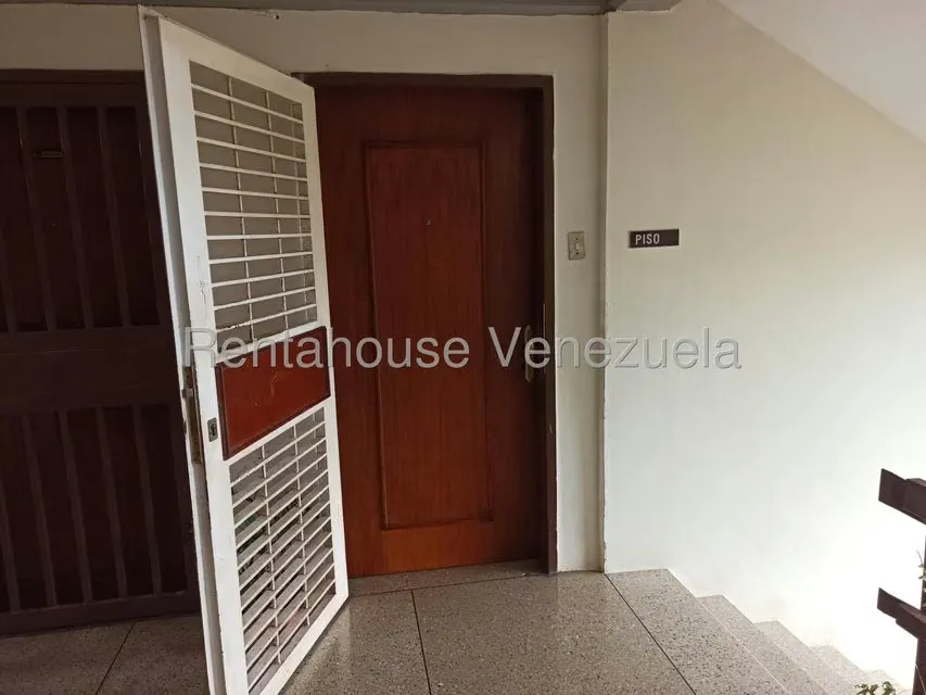 Apartamento (1 Nivel) en Venta en Centro, Lara - 12
