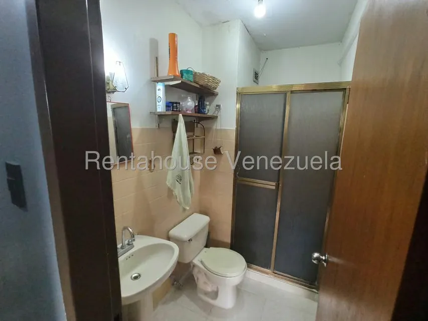 Apartamento (1 Nivel) en Venta en Centro, Lara - 28