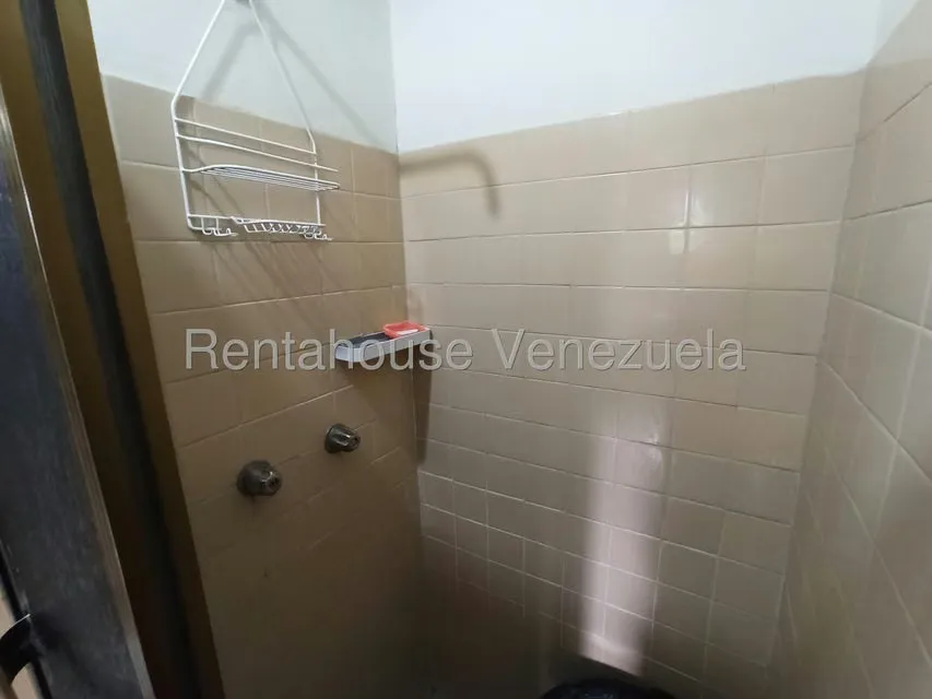 Apartamento (1 Nivel) en Venta en Centro, Lara - 30