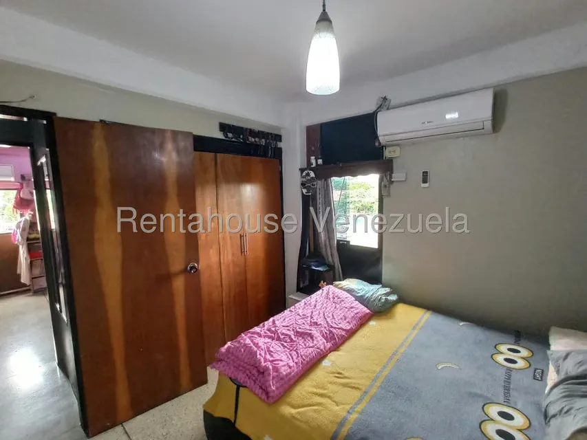 Apartamento (1 Nivel) en Venta en Centro, Lara - 35