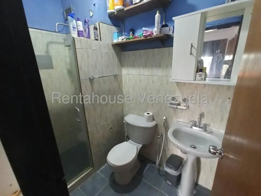 Apartamento (1 Nivel) en Venta en Centro, Lara - 38