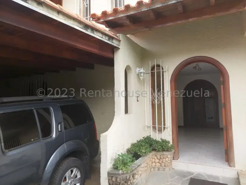 Casa (Duplex) en Venta en La Trinidad, Distrito Metropolitano