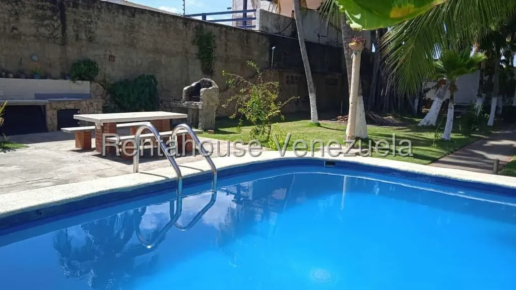 Comercial (Posada) en Venta en Playa Sur, Falcon - 12