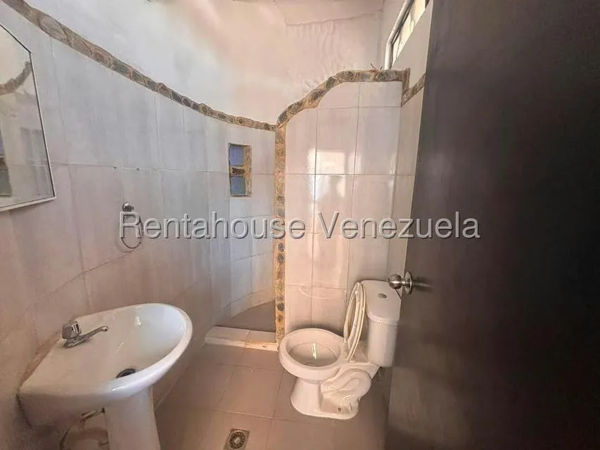 Comercial (Posada) en Venta en Playa Sur, Falcon - 16