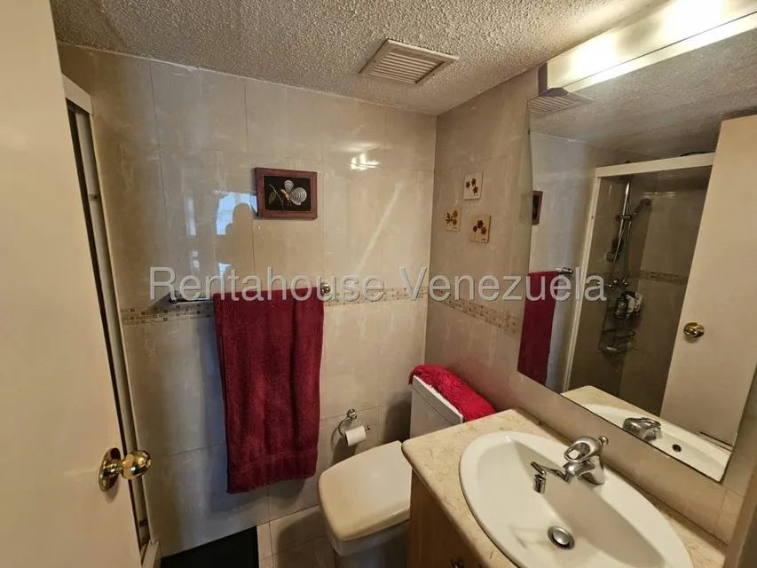 Apartamento (1 Nivel) en Venta en Los Samanes, Distrito Metropolitano - 17