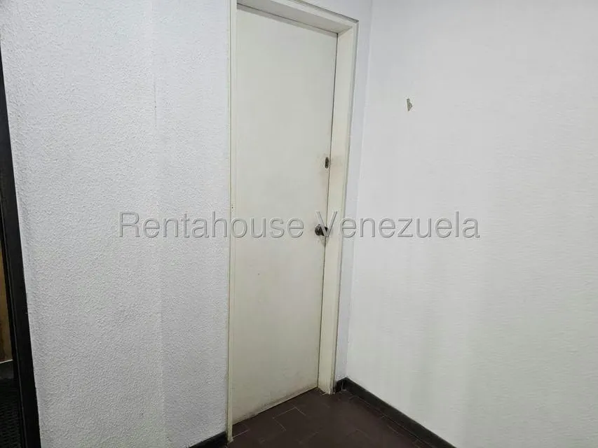 Apartamento (1 Nivel) en Venta en Los Samanes, Distrito Metropolitano - 21