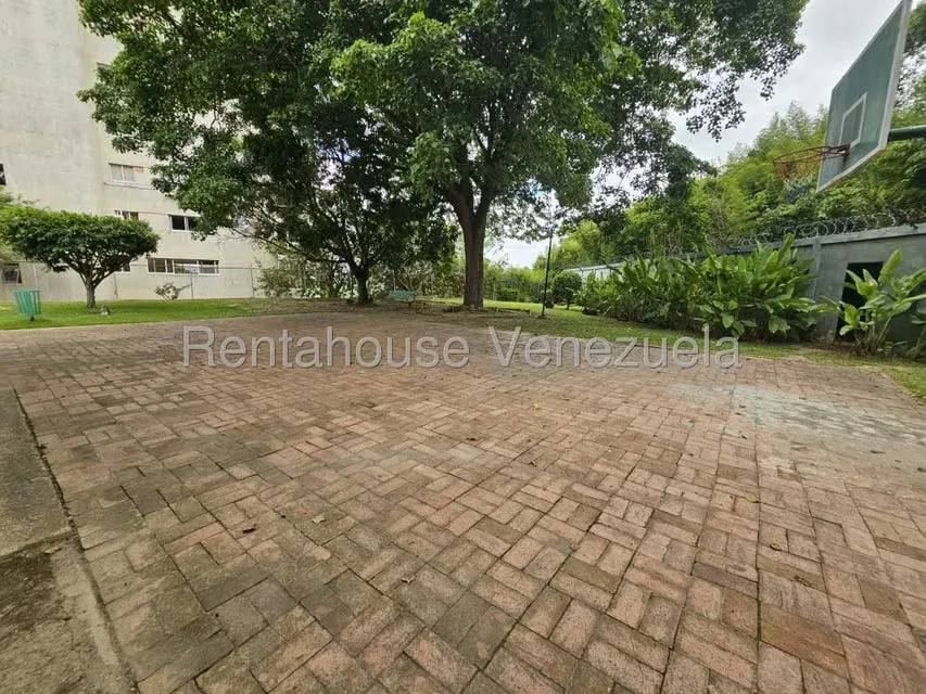Apartamento (1 Nivel) en Venta en Los Samanes, Distrito Metropolitano - 26