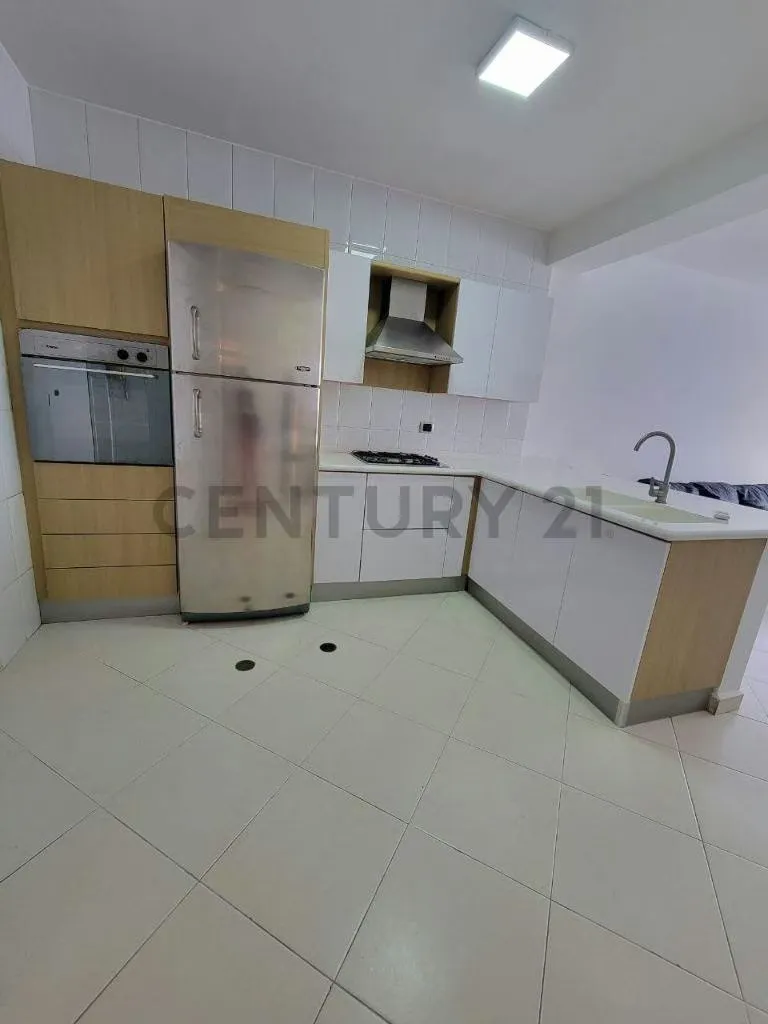 Alquiiler de Apartamento en El Bosque - 3