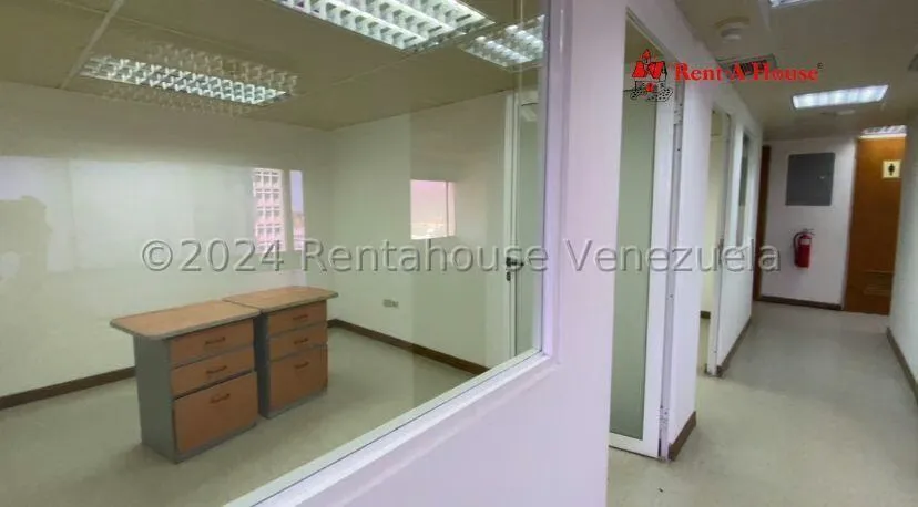 Oficina en Alquiler en 5 de Julio, Zulia - 9
